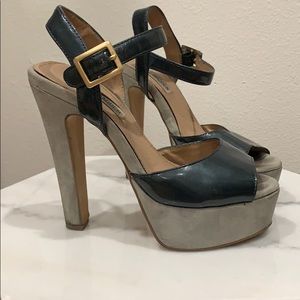 Blue Steve Madden Platform Sandals sz 6.5